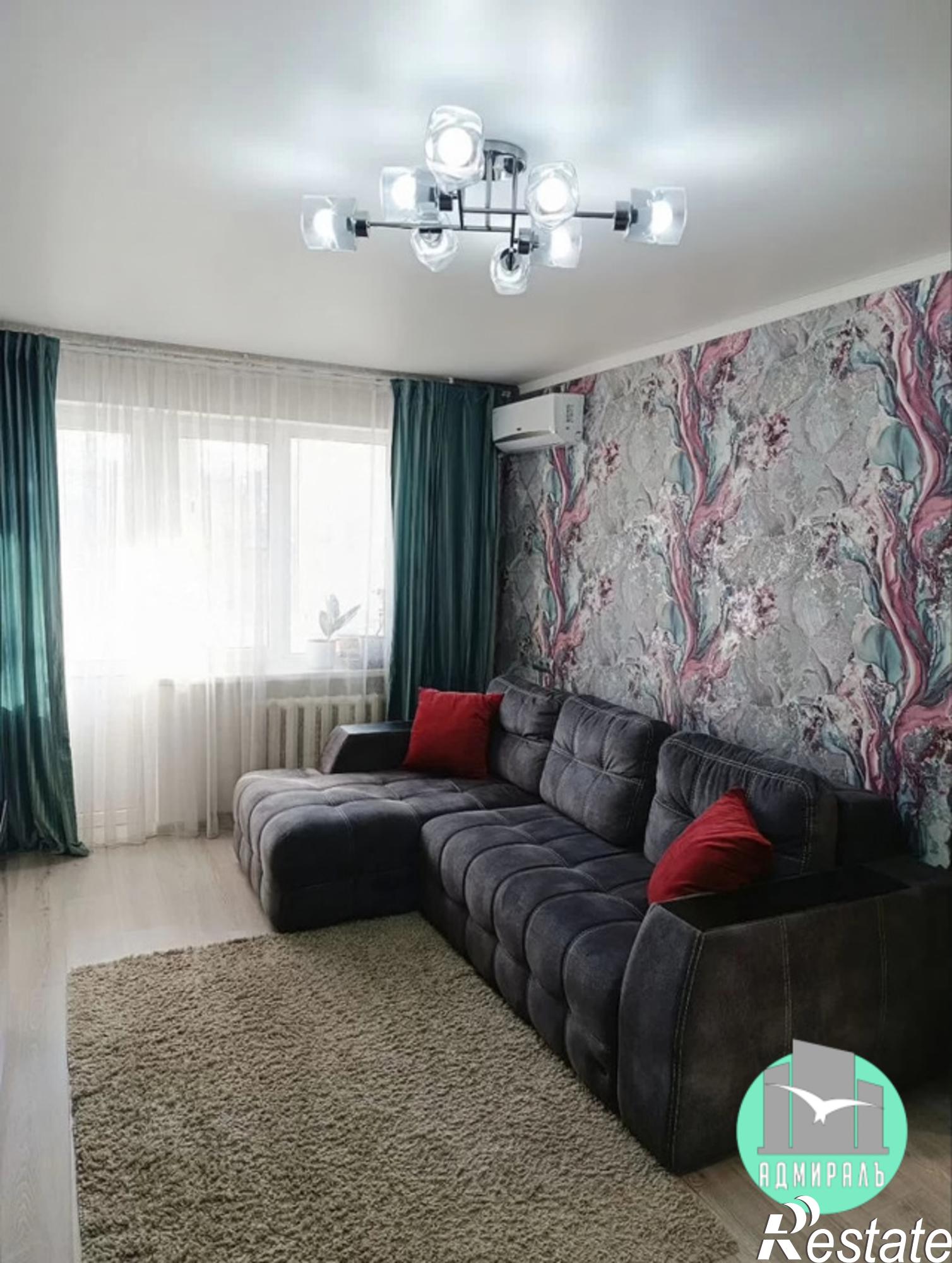 Продажа 1-комн квартиры муниципальное образование Новороссийск,Ленина проспект,45