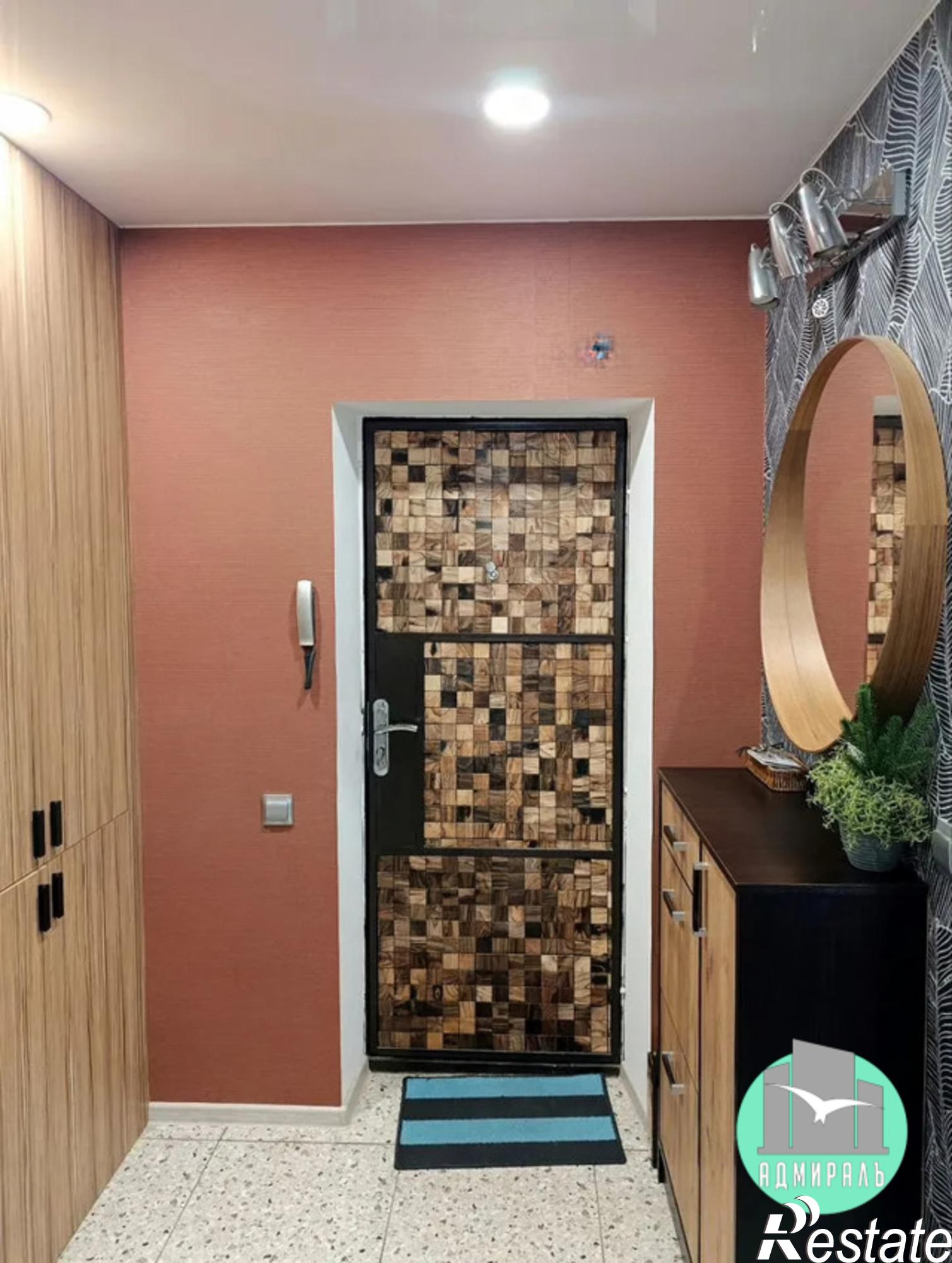 Продажа 1-комн квартиры муниципальное образование Новороссийск,Ленина проспект,45