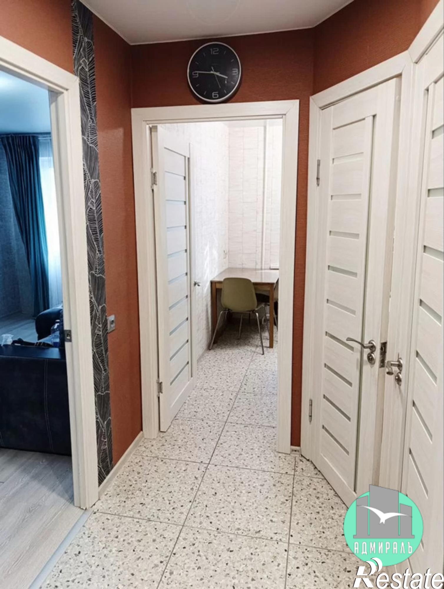 Продажа 1-комн квартиры муниципальное образование Новороссийск,Ленина проспект,45