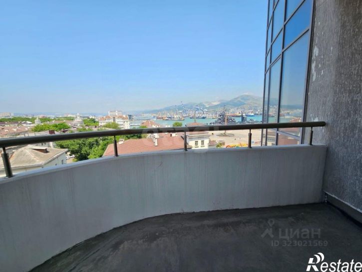 3-комн квартира наб Имени Адмирала Серебрякова, 7,  д. 7