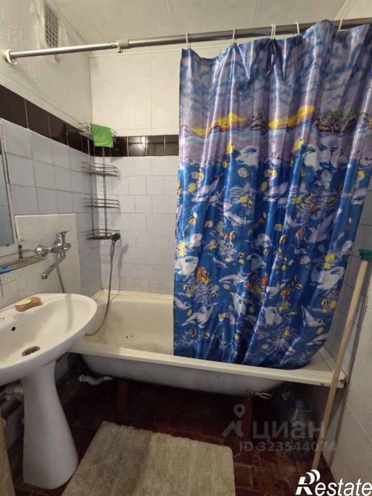 3-комн квартира ул Сакко и Ванцетти, 18,  д. 18