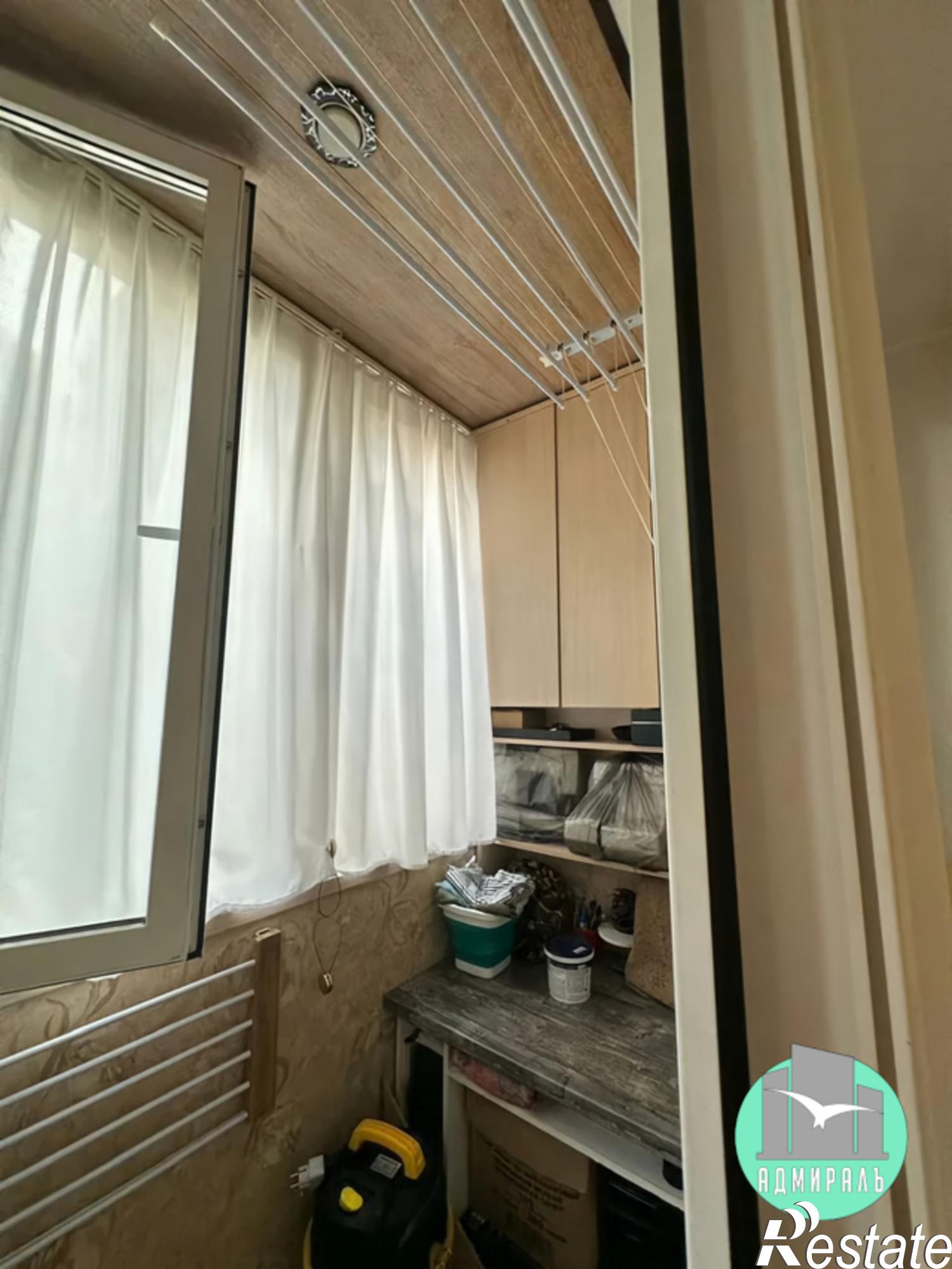 Продажа 2-комн квартиры муниципальное образование Новороссийск,Южная улица,19