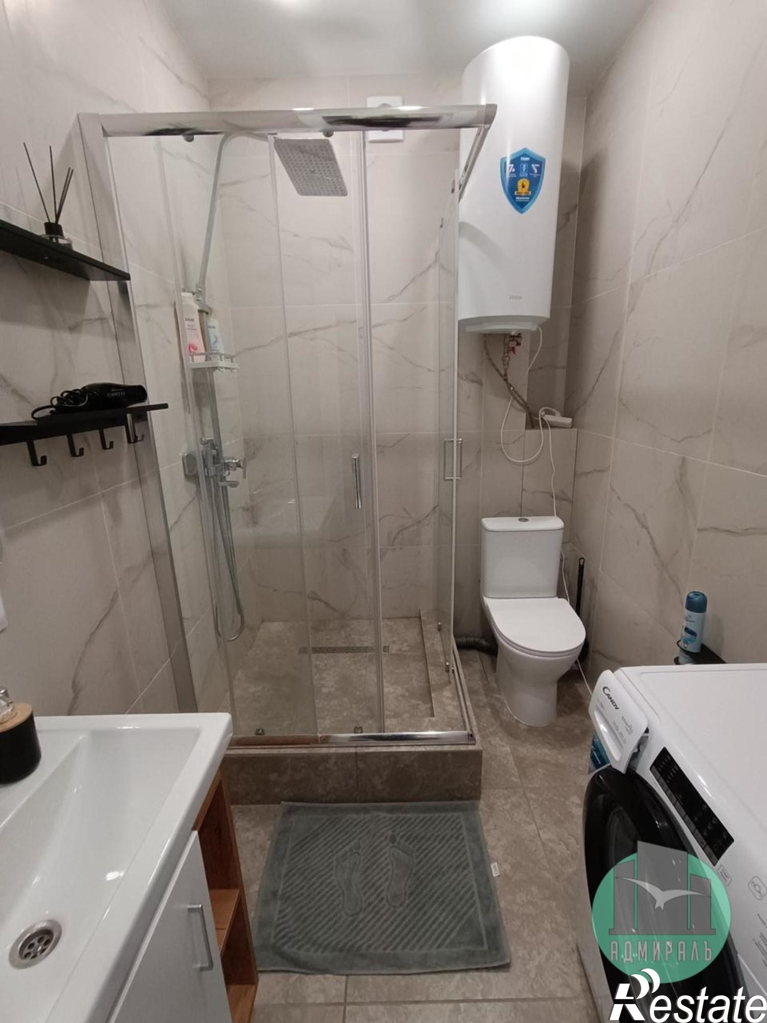 Продажа 1-комн квартиры муниципальное образование Новороссийск,Удалова улица,10к1