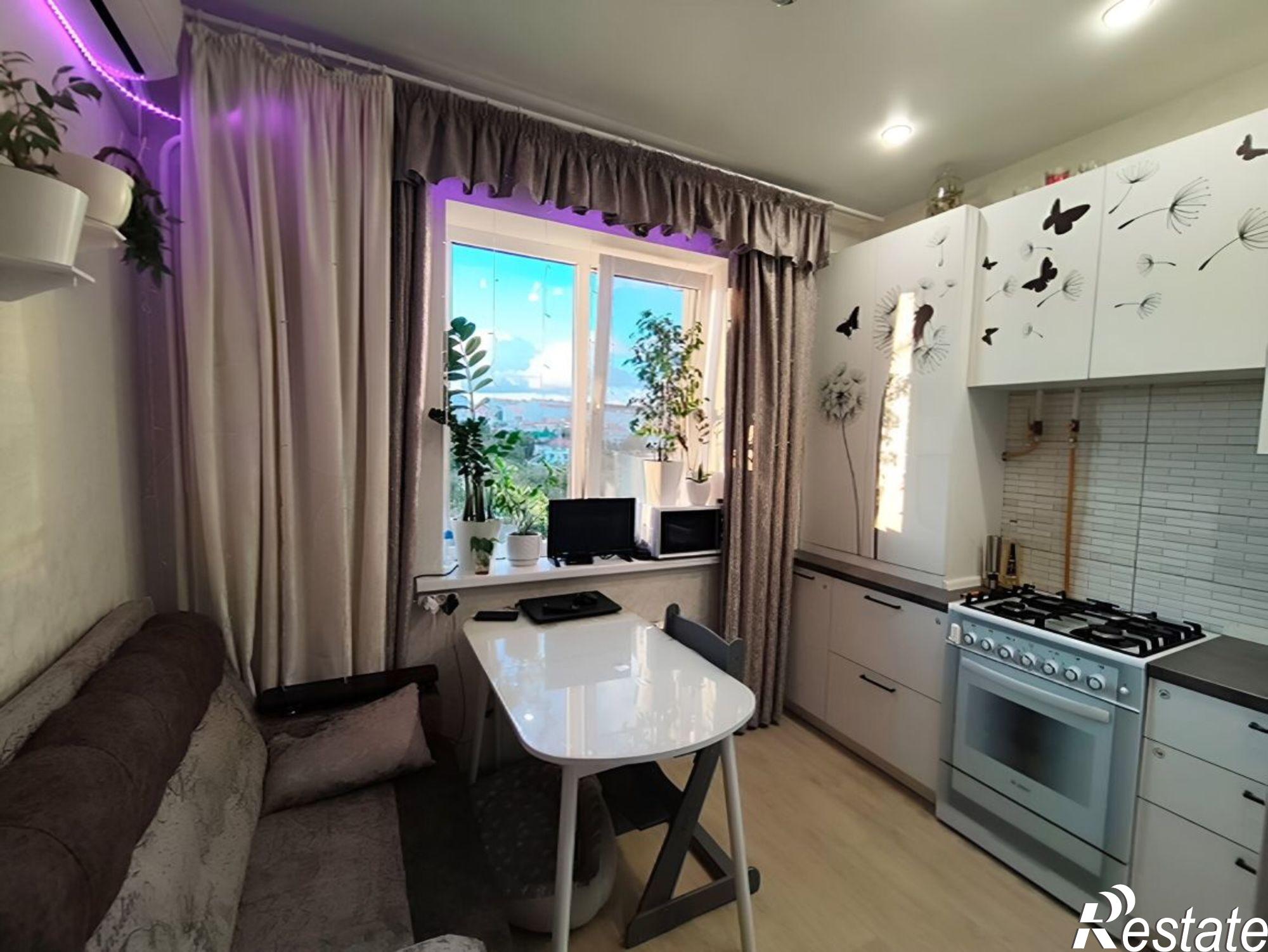 Купить квартиру за 4 700 000 рублей на Парковая улица, 32 к106