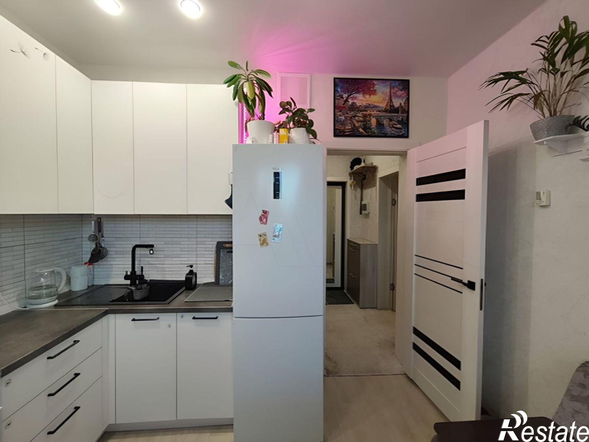 Купить квартиру за 4 700 000 рублей на Парковая улица, 32 к106