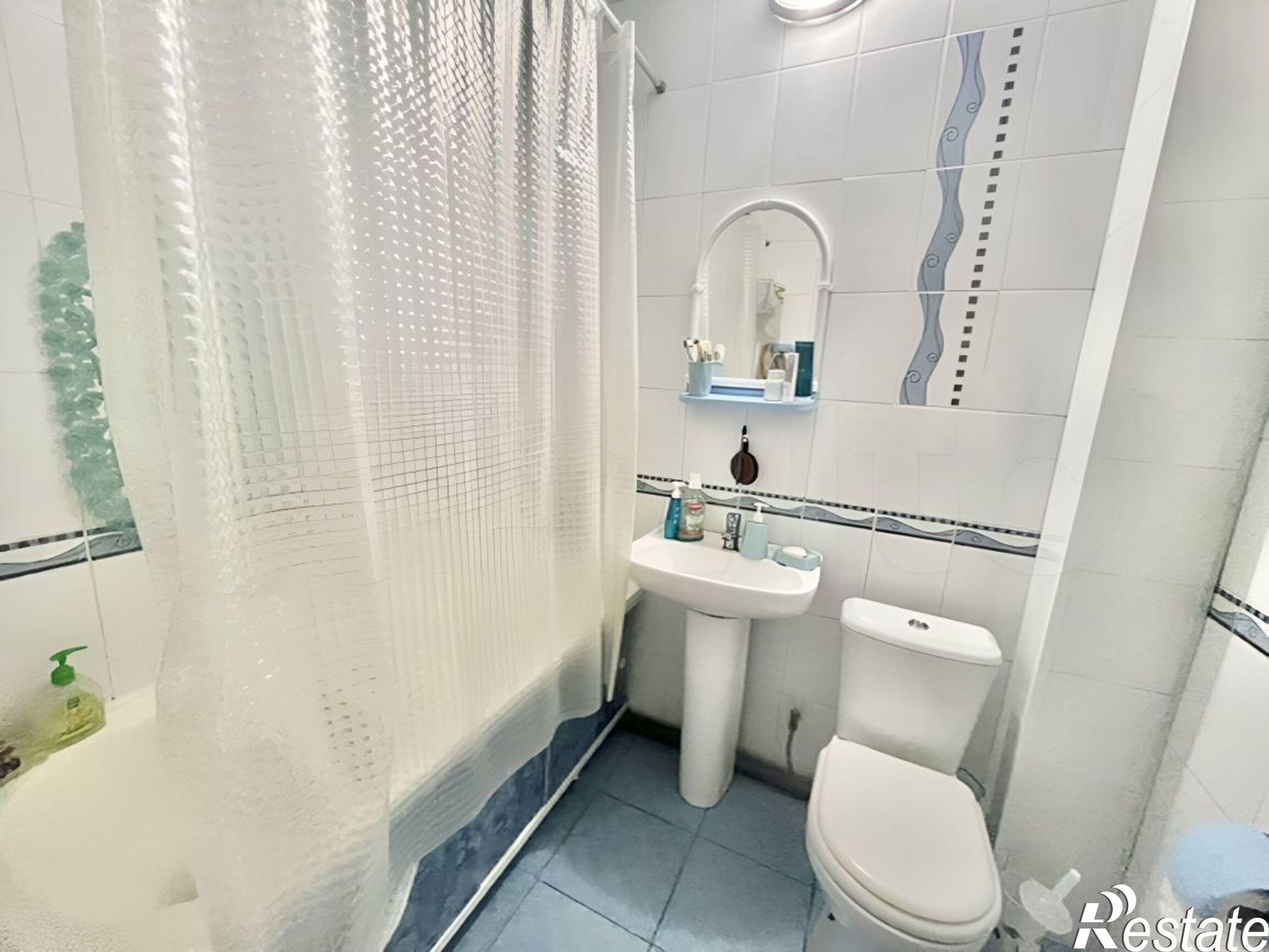 Купить квартиру за 5 300 000 рублей на Мефодиевская улица, 108