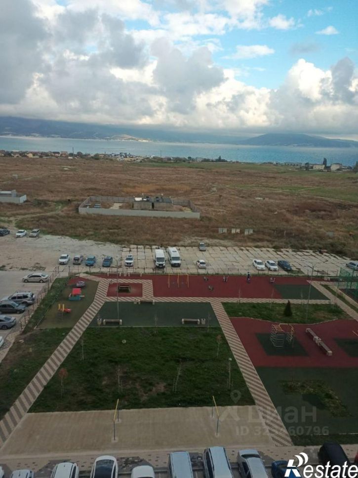 3-комн квартира б-р Имени Дмитрия Шостаковича, 10,  д. 10