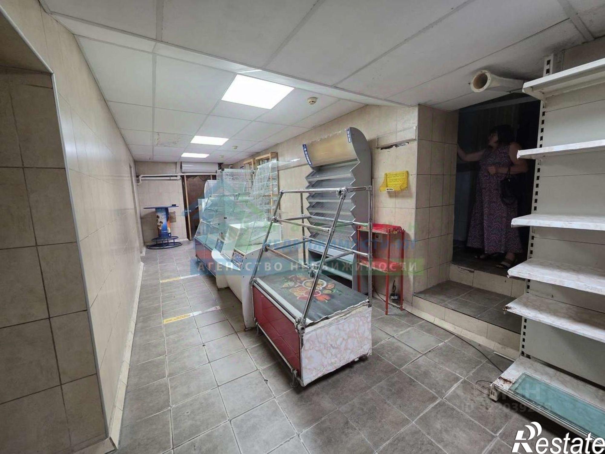 Купить торговое помещение за 6 223 600 рублей на улица Рубина