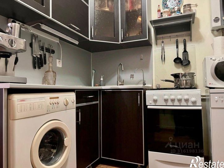 2-комн квартира улица Толстого, 11,  д. 11