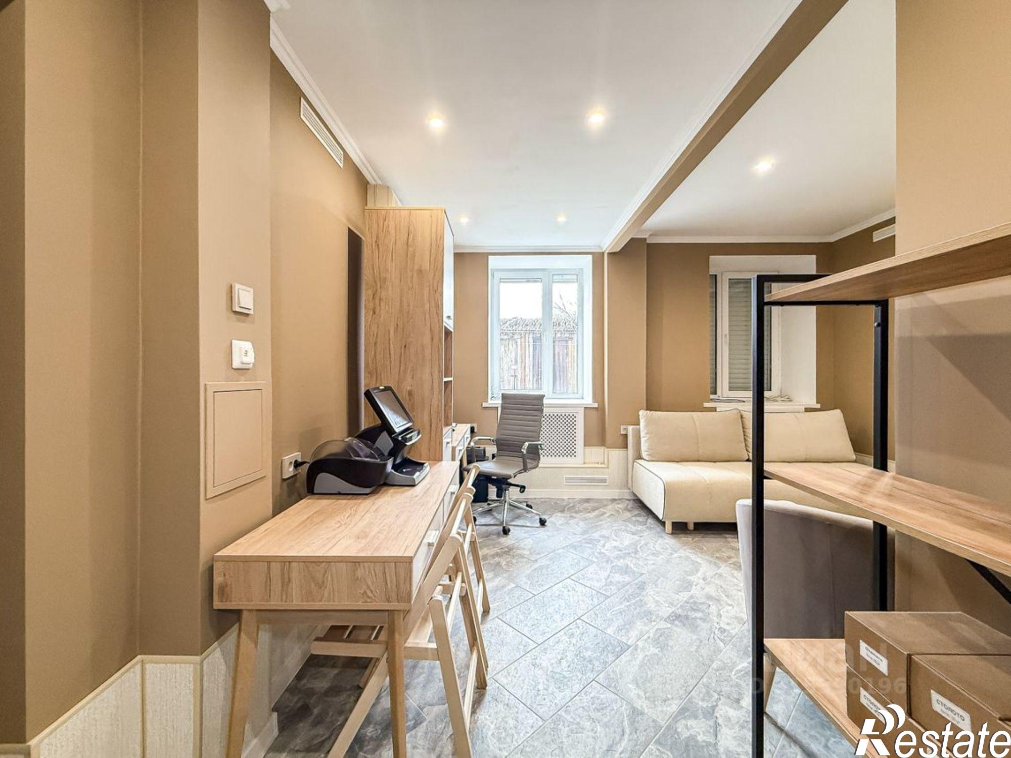 Купить офис, помещение под офис за 5 672 020 рублей на улица Революции 1905 года, 29