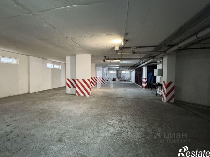 Гараж/парковка Екатерининская улица, 2,  д. 2