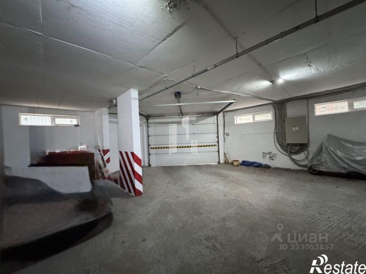 Гараж/парковка Екатерининская улица, 2,  д. 2