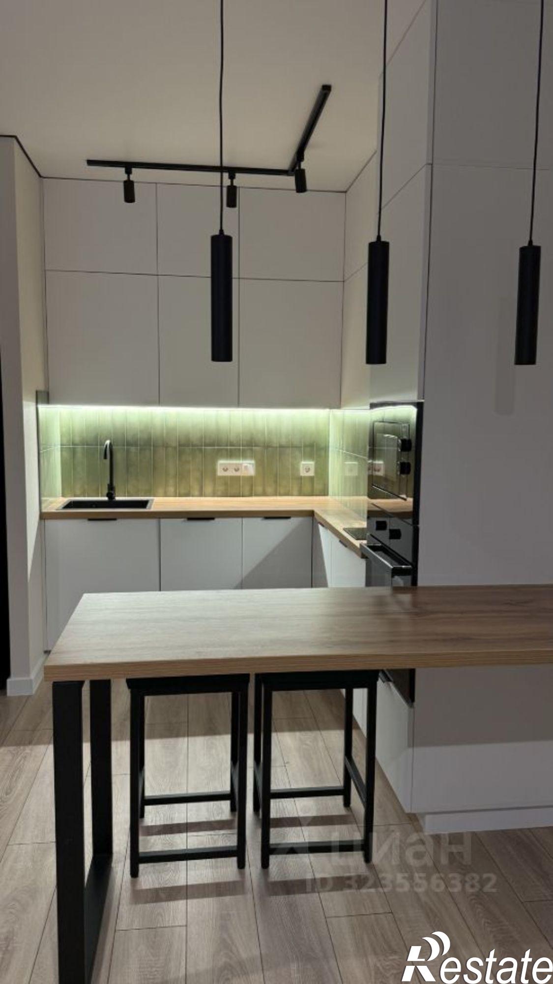 Сдать квартиру за 37 000 рублей на улица Ф.Я. Бурсака, 82