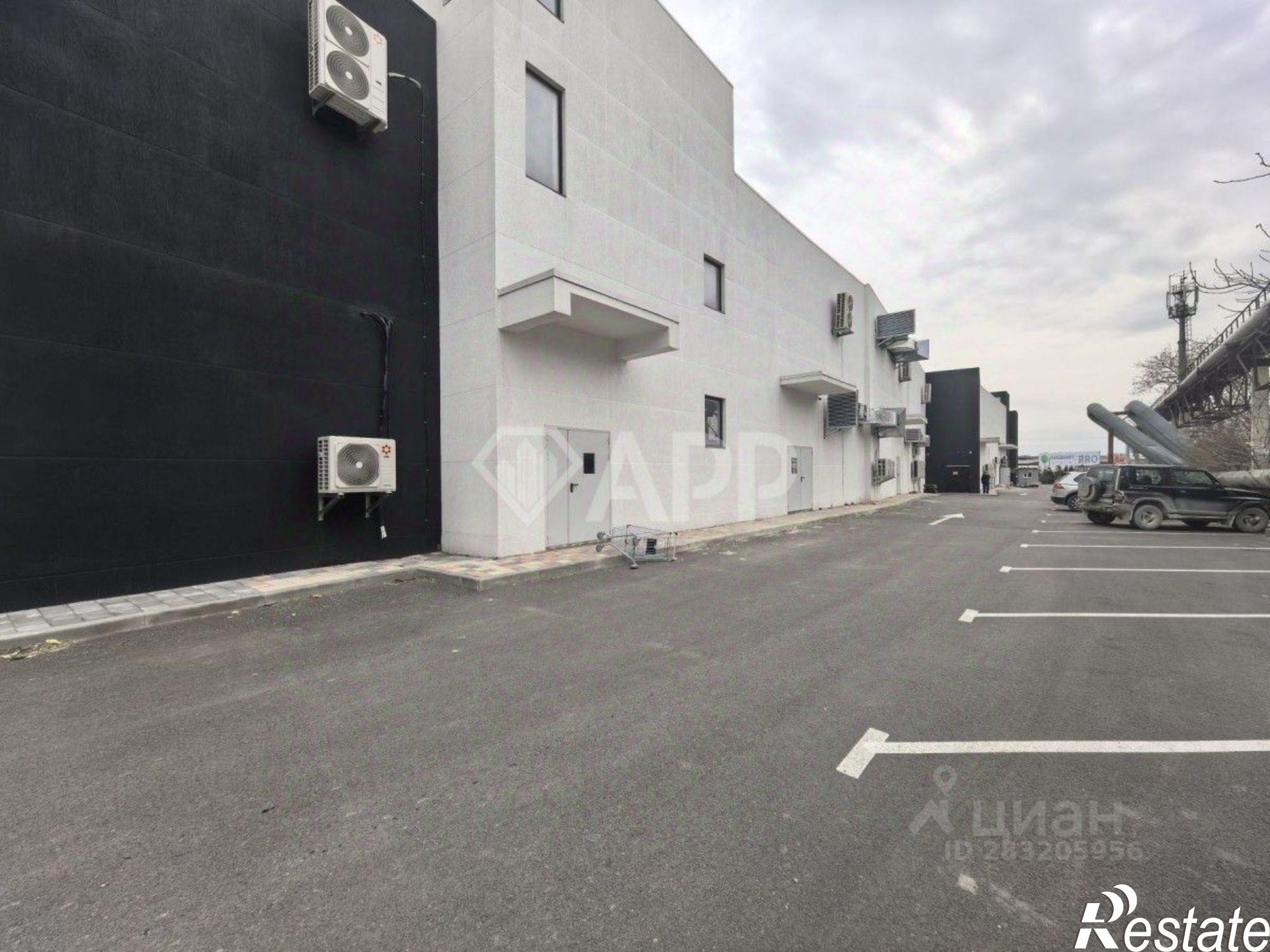 Сдать торговое помещение за 500 000 рублей на улица Ленина, 7