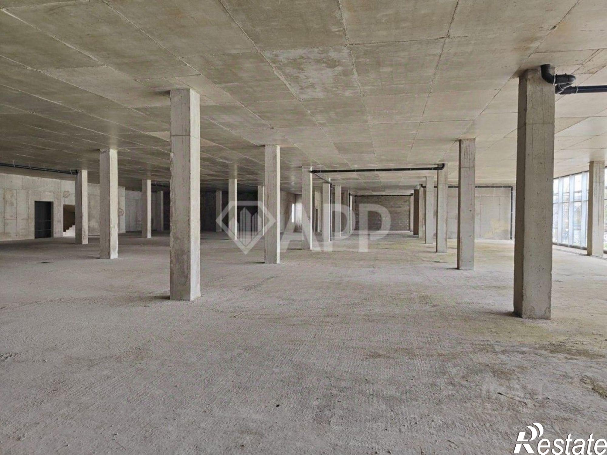 Сдать торговое помещение за 500 000 рублей на улица Ленина, 7