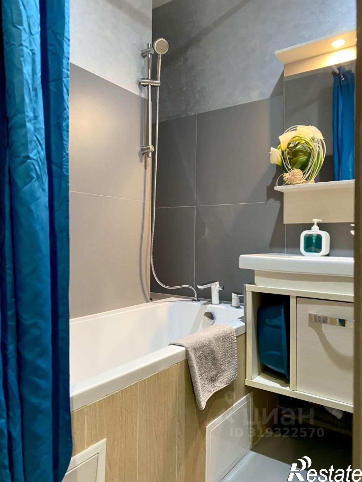 Сдать квартиру за 48 000 рублей на улица Мурата Ахеджака, 12