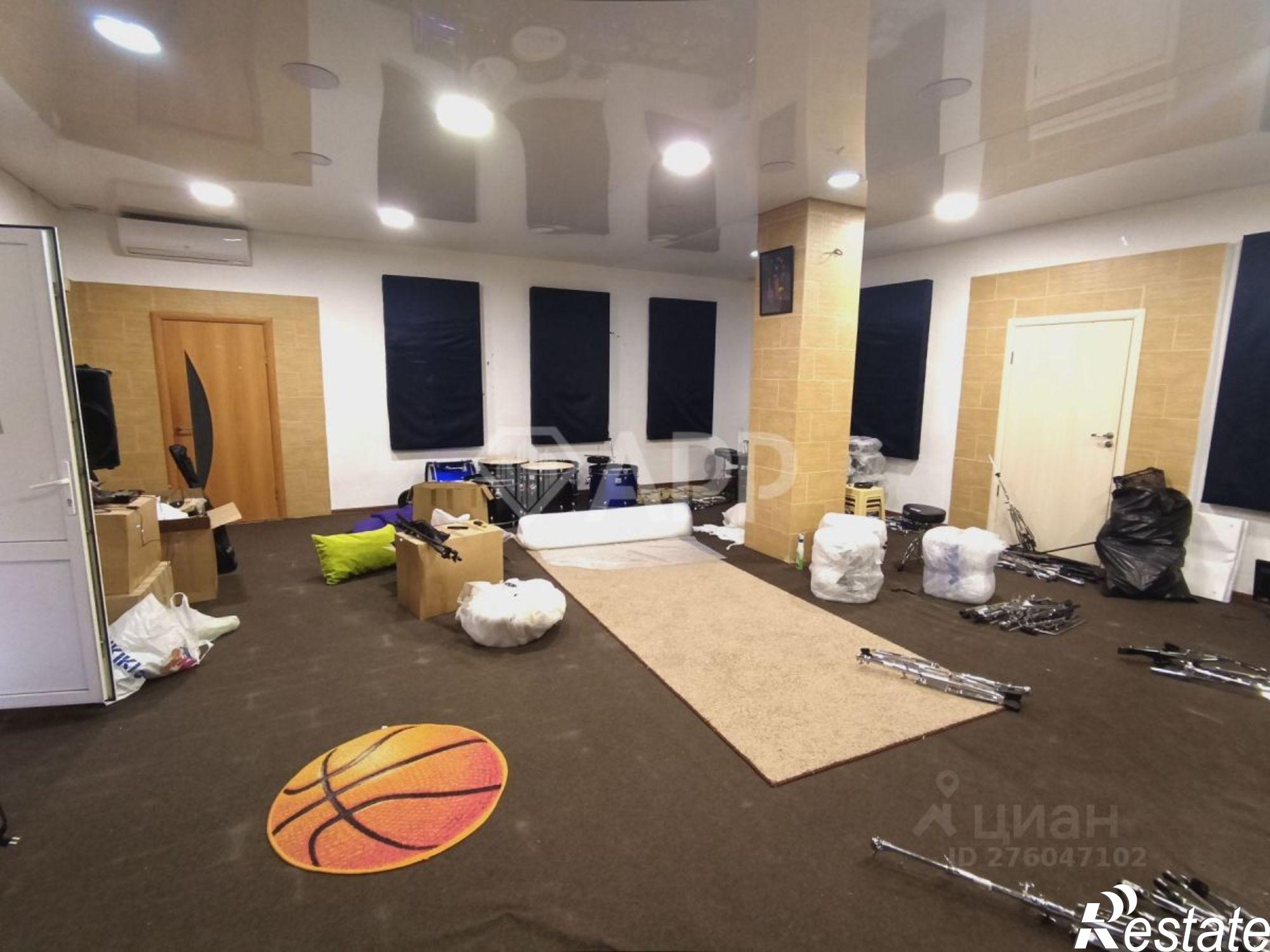 Купить ОСЗ, отдельно стоящее здание за 39 456 400 рублей на улица Советов, 53