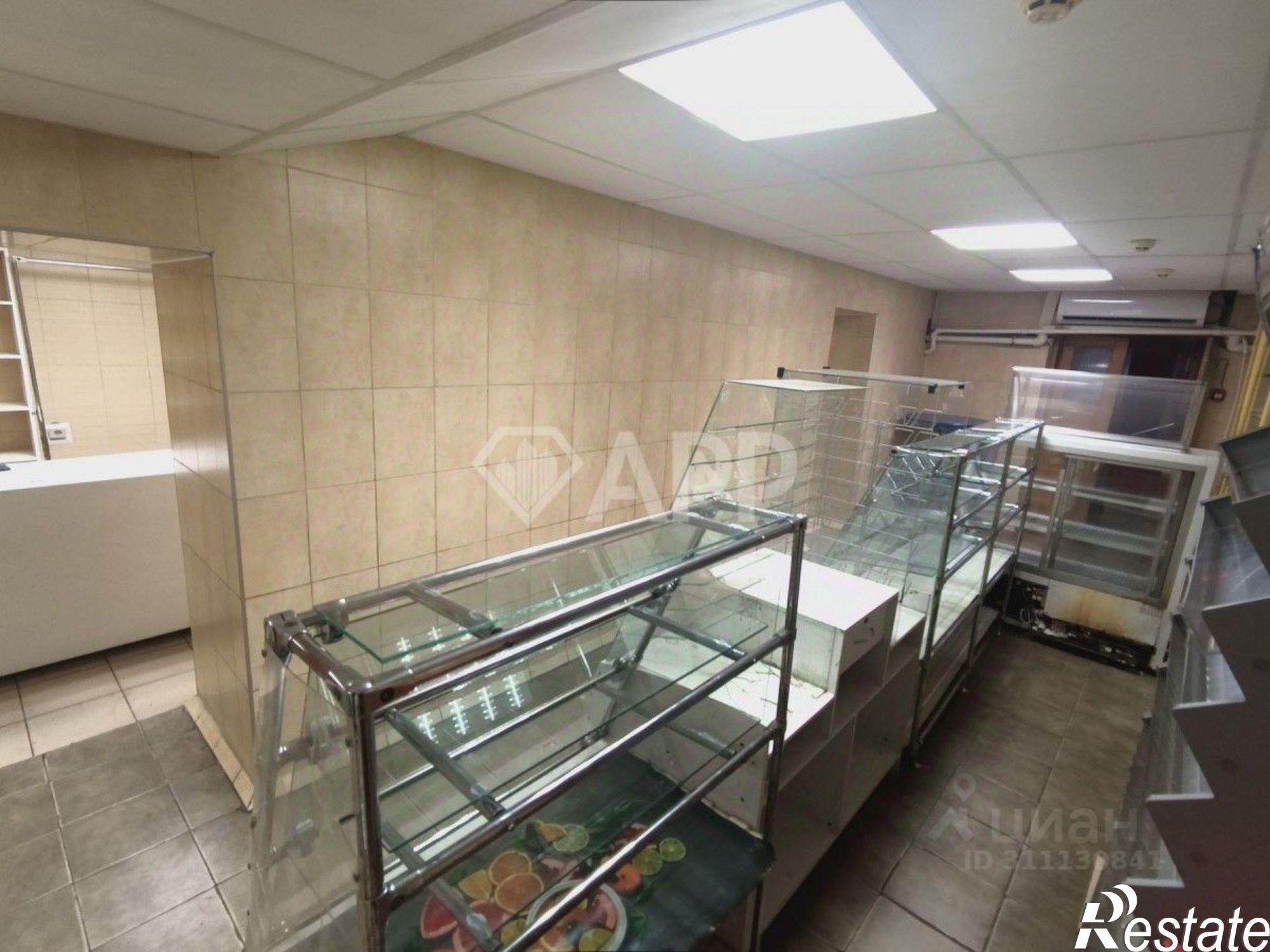 Купить торговое помещение за 6 700 050 рублей на улица Рубина