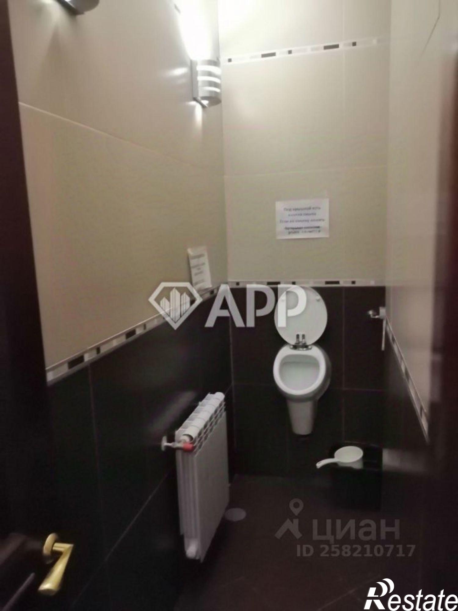 Купить ОСЗ, отдельно стоящее здание за 50 000 200 рублей на ул Портовая, 10А