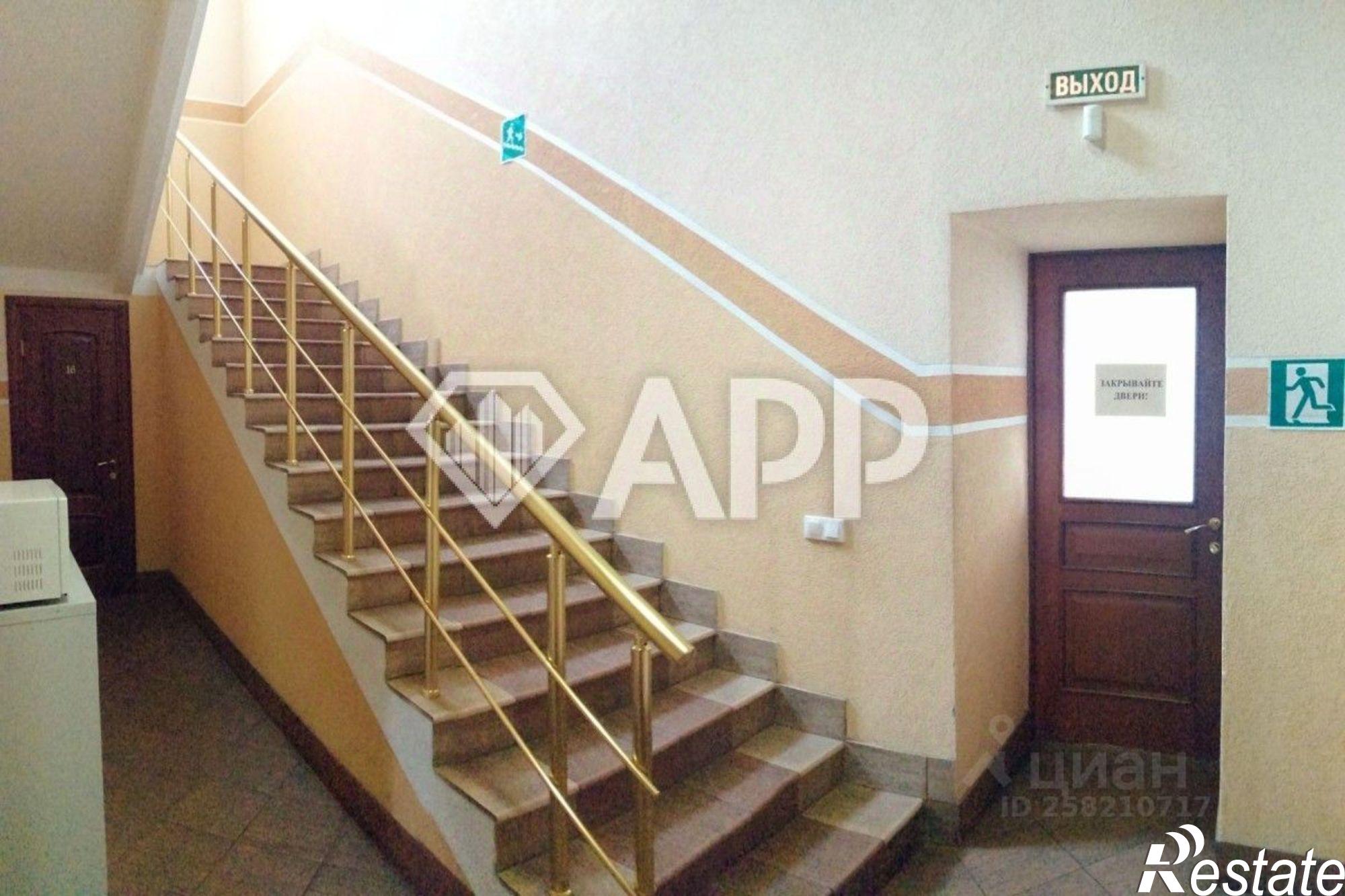 Купить ОСЗ, отдельно стоящее здание за 50 000 200 рублей на ул Портовая, 10А