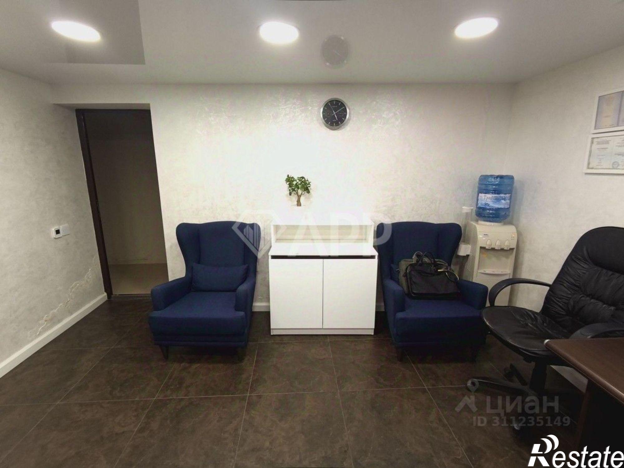 Купить офис, помещение под офис за 3 200 010 рублей на проспект Дзержинского, 183