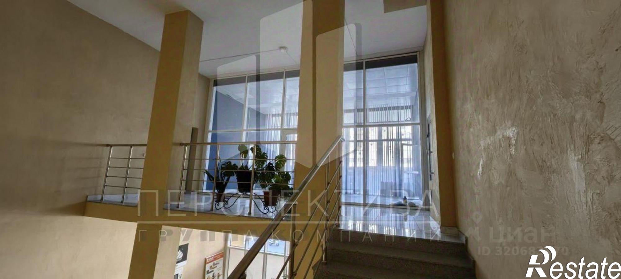 Купить офис, помещение под офис за 22 000 200 рублей на проспект Дзержинского, 213А