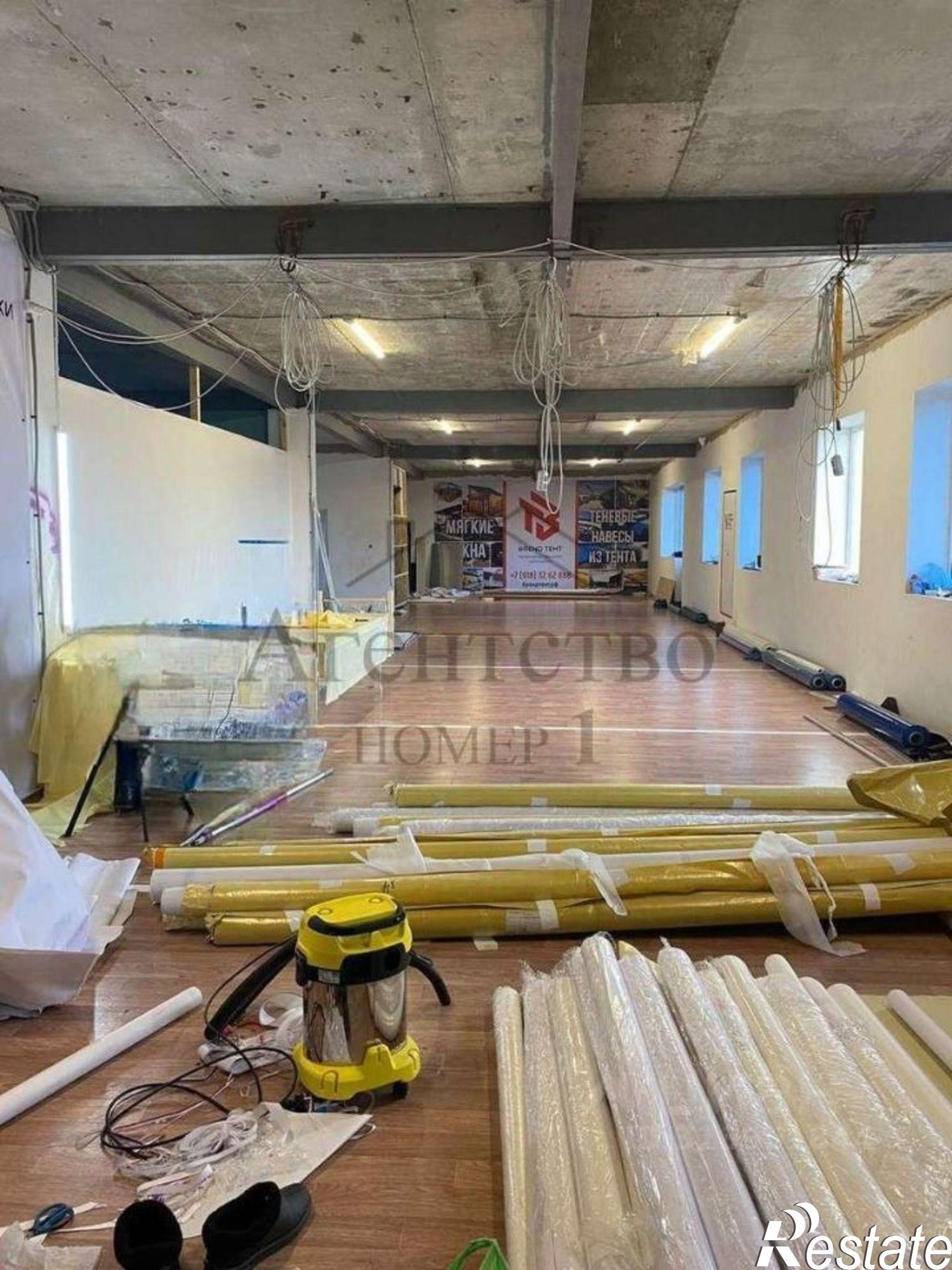 Купить ОСЗ, отдельно стоящее здание за 136 748 рублей на Кутузовская улица, 1