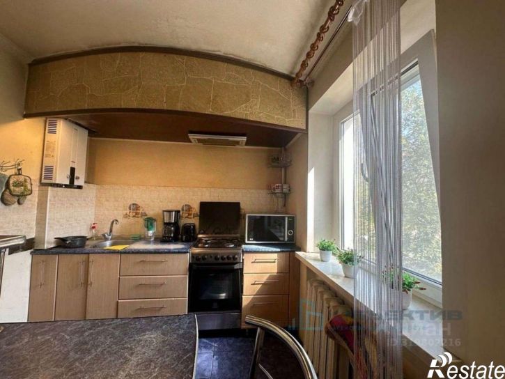 3-комн квартира ул Видова, 176,  д. 176