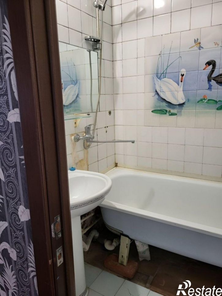 3-комн квартира улица Карамзина, 21,  д. 21