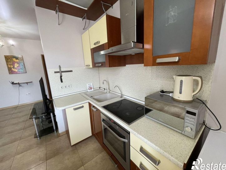 3-комн квартира ул Лейтенанта Шмидта, 39,  д. 39