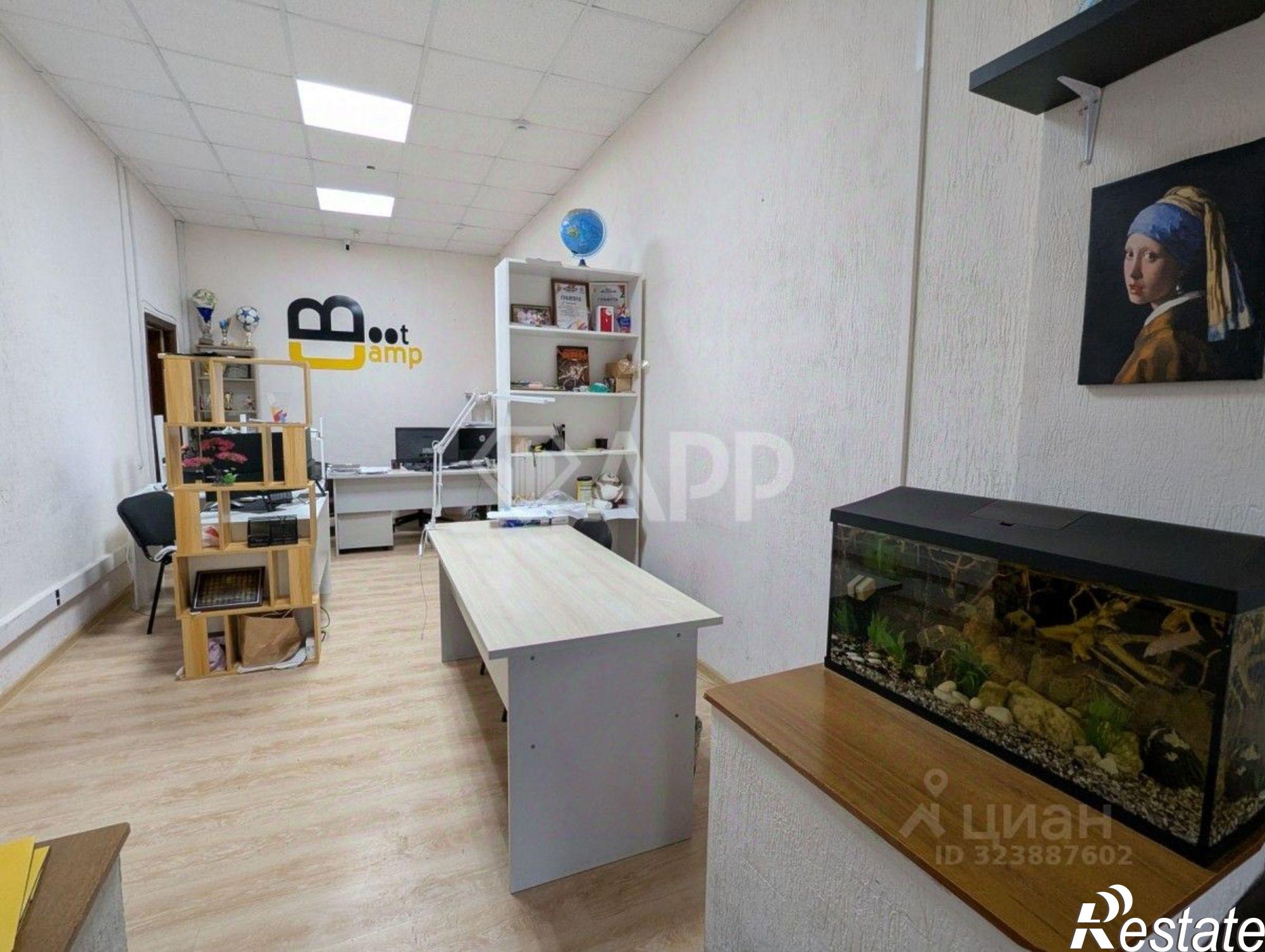 Сдать офис, помещение под офис за 77 000 рублей на улица Мира, 14