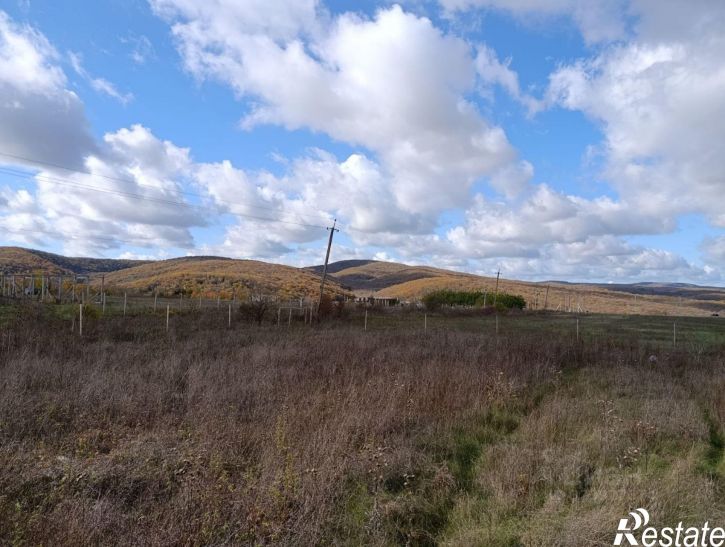 Земельный участок