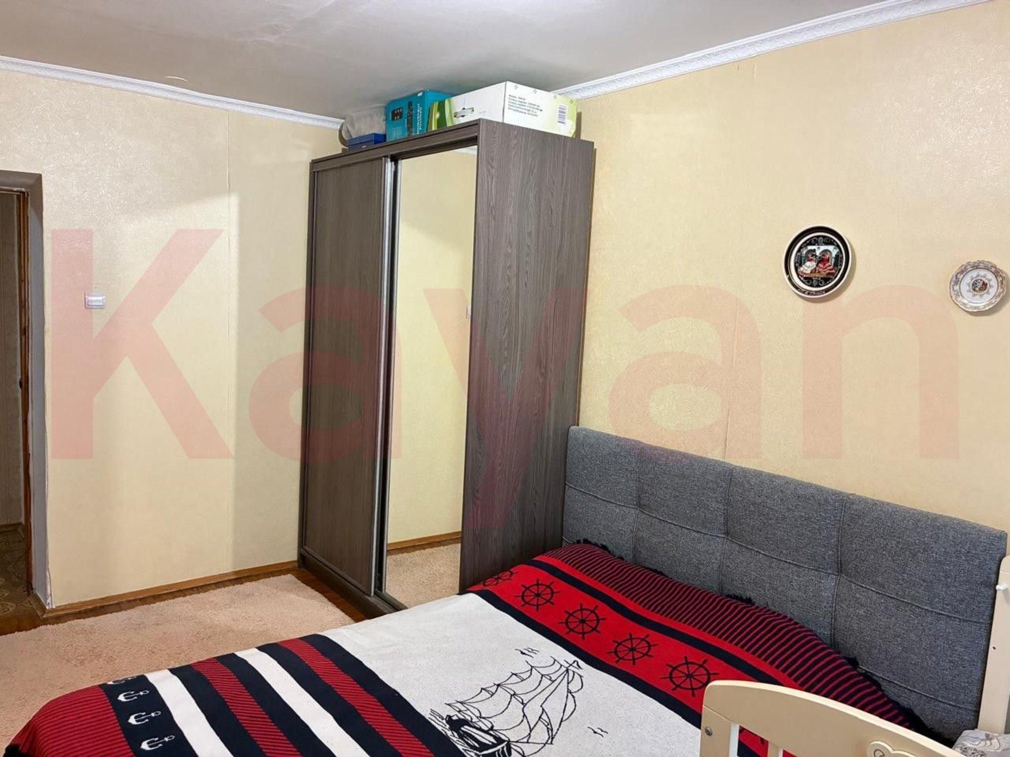 Купить квартиру за 5 750 000 рублей на Карамзина ул.