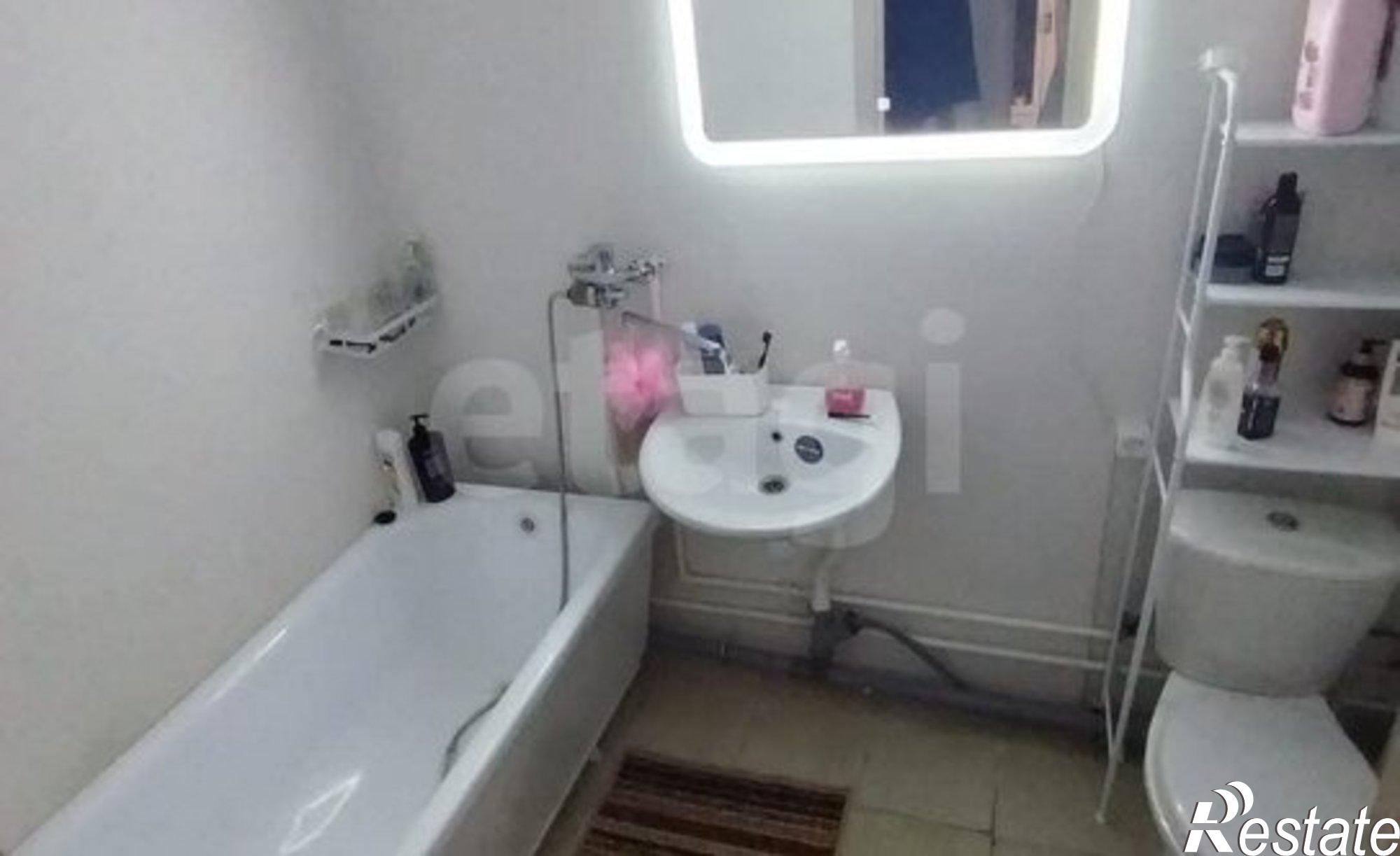 Купить квартиру за 7 700 000 рублей на улица Мурата Ахеджака, 10