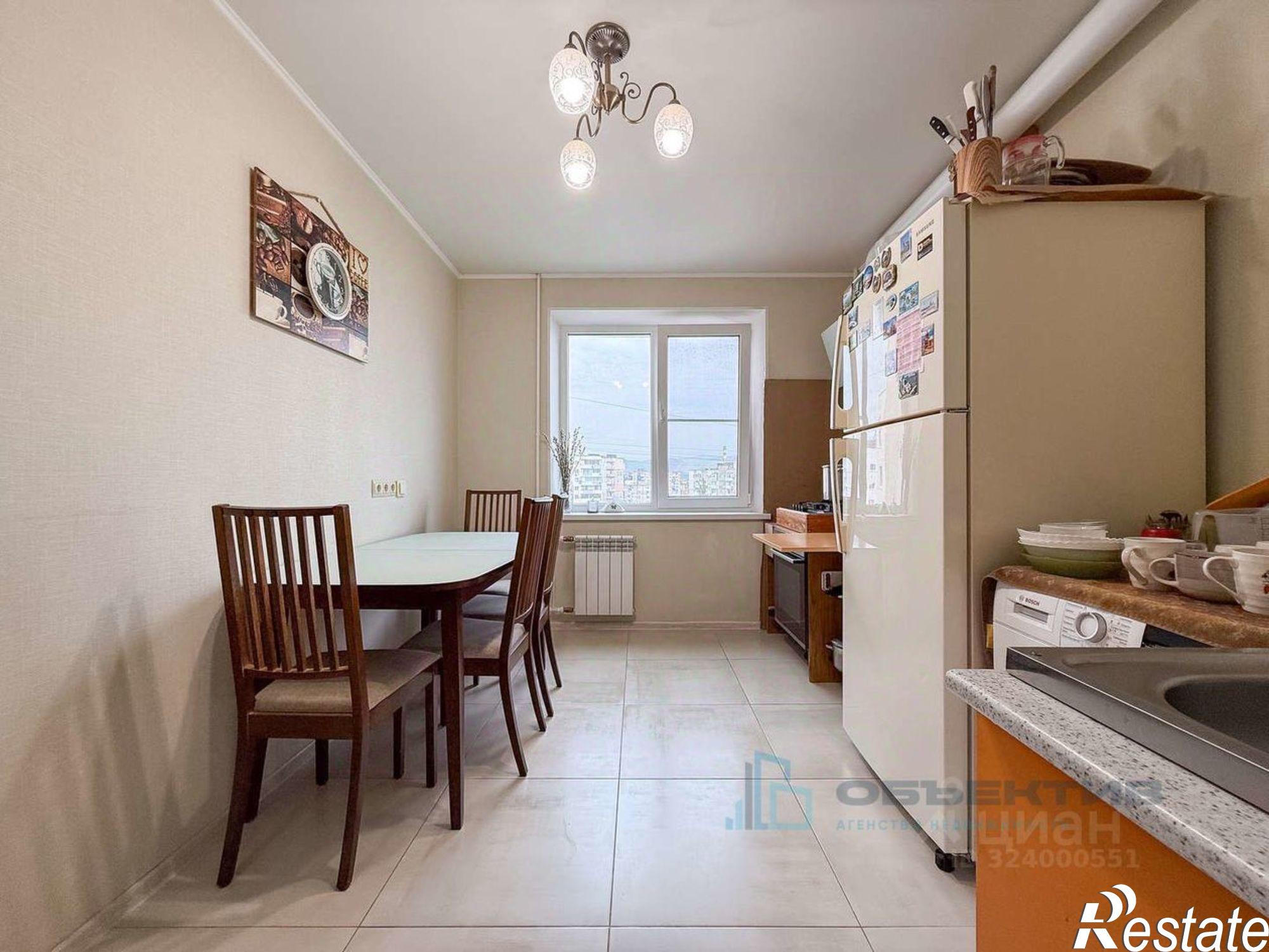 Купить квартиру за 7 490 000 рублей на ул Малоземельская, 3