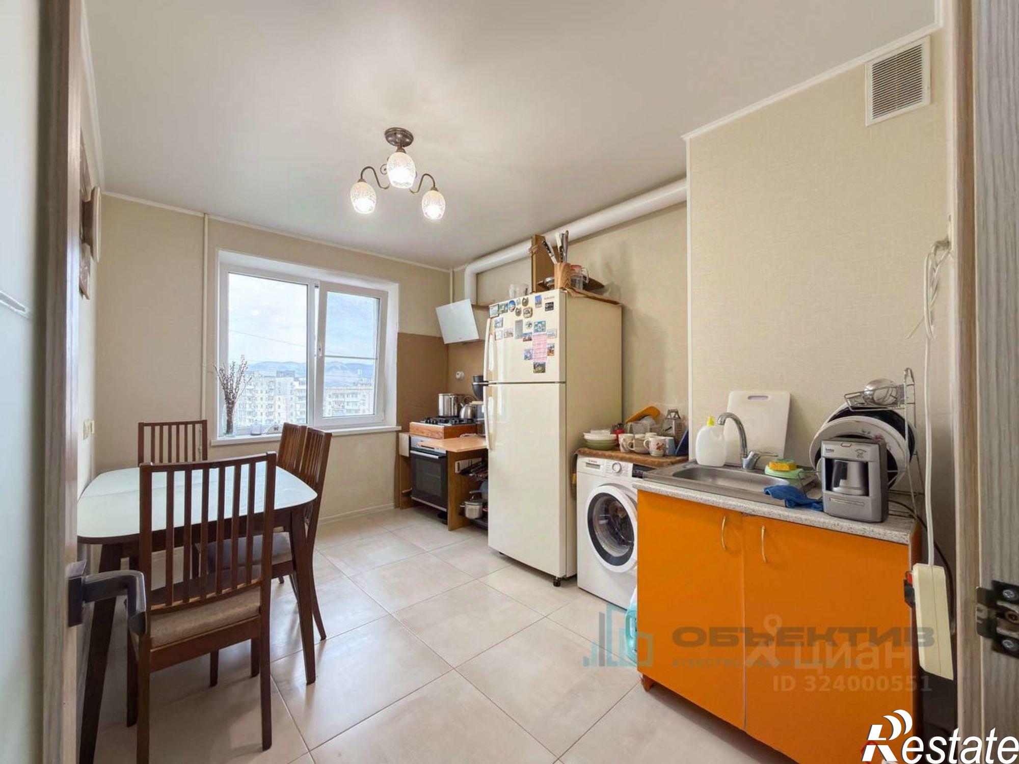 Купить квартиру за 7 490 000 рублей на ул Малоземельская, 3