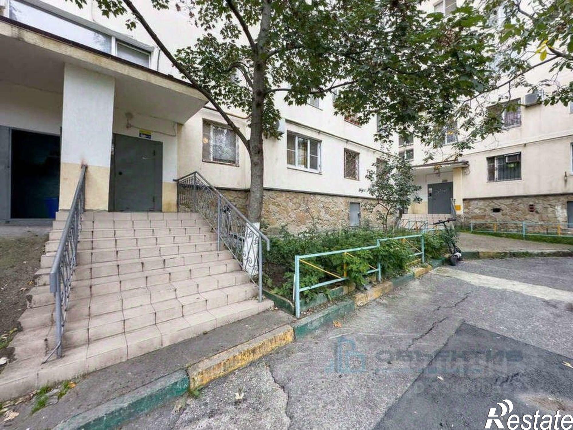 Купить квартиру за 7 490 000 рублей на ул Малоземельская, 3