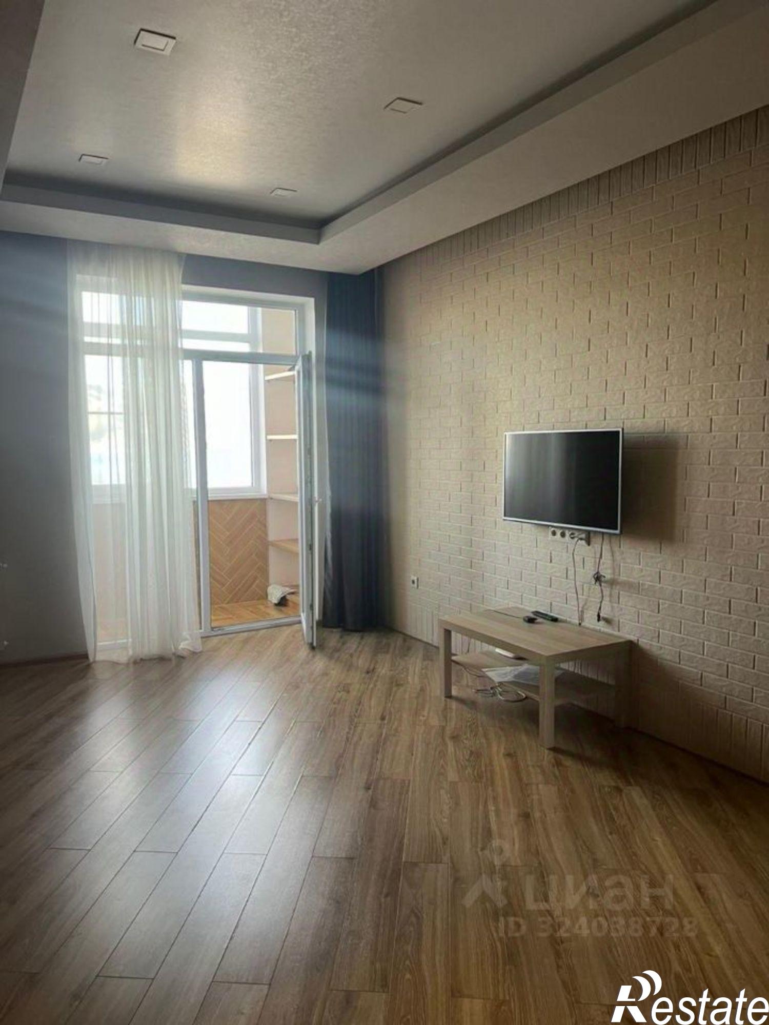 Сдать квартиру за 30 000 рублей на Суворовская улица, 71