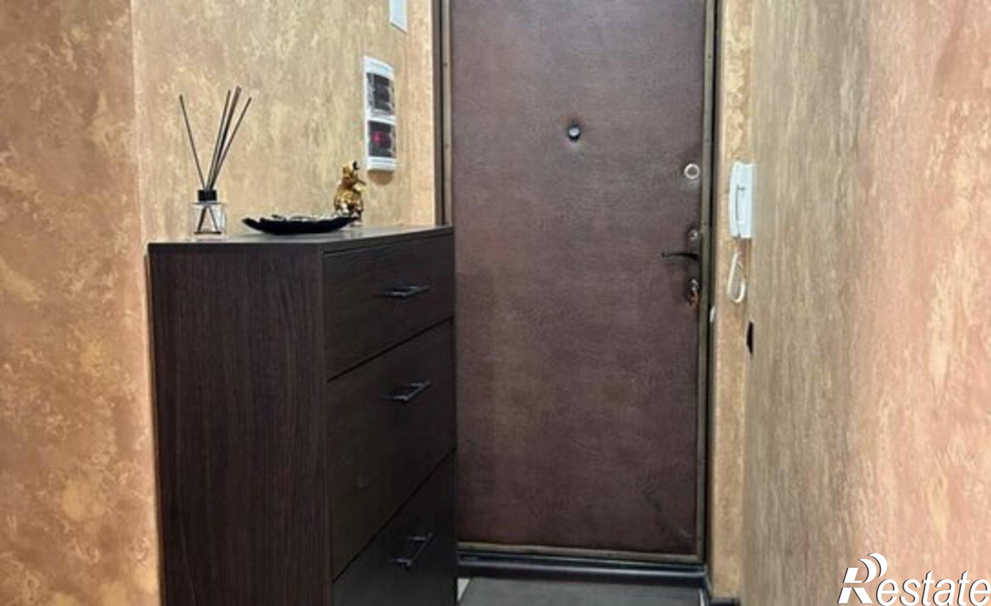 Купить квартиру за 10 600 000 рублей на улица Челюскинцев, 45