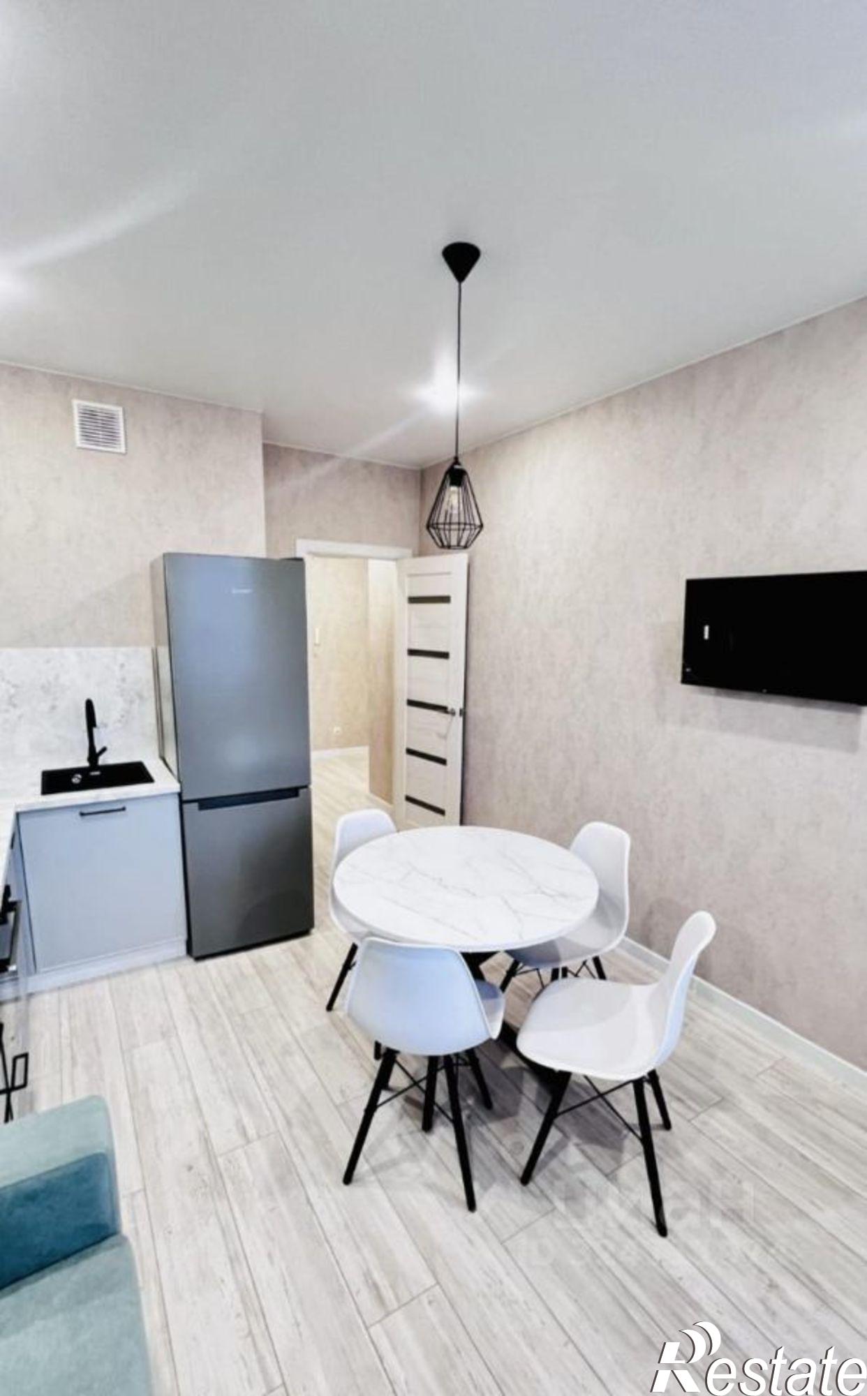 Сдать квартиру за 33 000 рублей на улица Хворостянского, 27