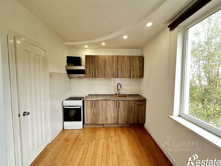 3-комн квартира улица Глухова, 14,  д. 14