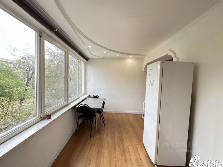 3-комн квартира улица Глухова, 14,  д. 14