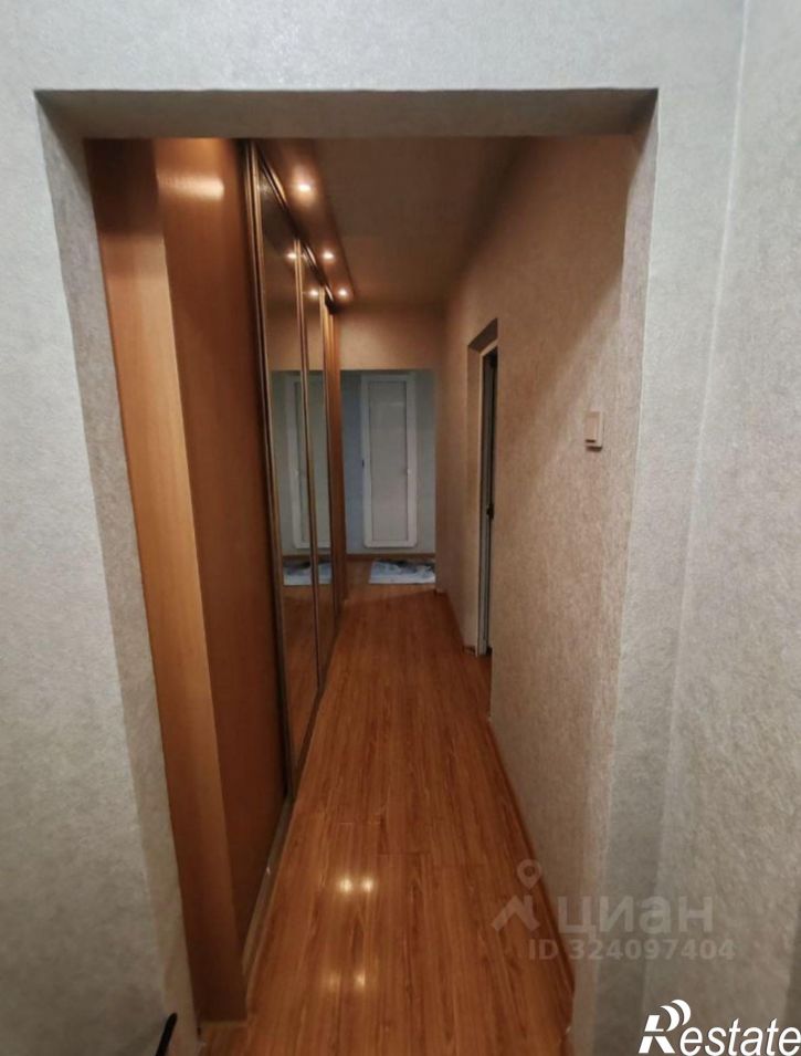 3-комн квартира Молодёжная улица, 4,  д. 4