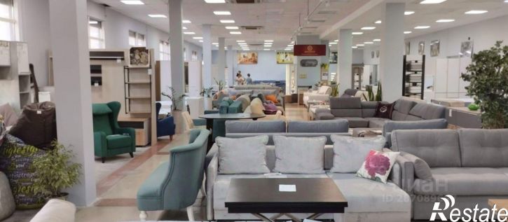 Торговое помещение ул Исаева, 4,  д. 4