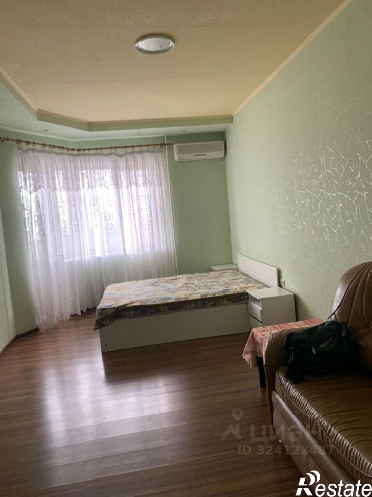 1-комн квартира Южная улица, 1,  д. 1