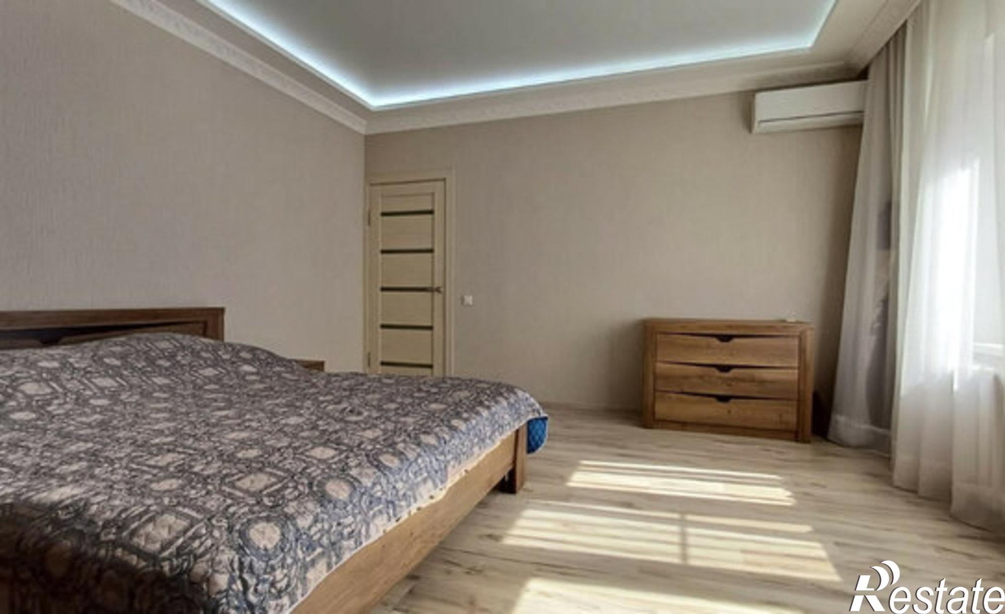 Купить квартиру за 12 000 000 рублей на пр-кт Дзержинского, 223А