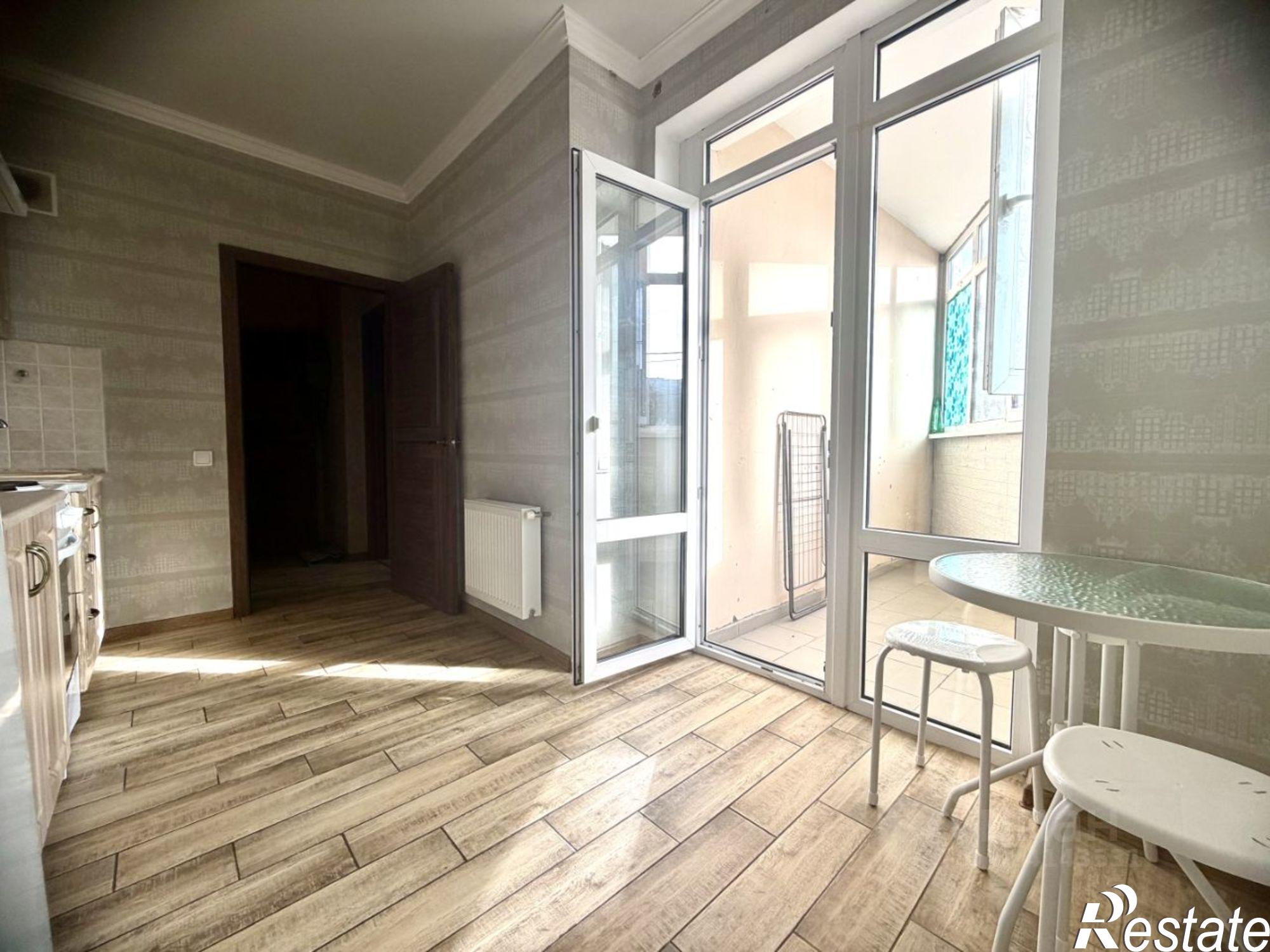 Купить квартиру за 5 900 000 рублей на Астраханская улица, 13