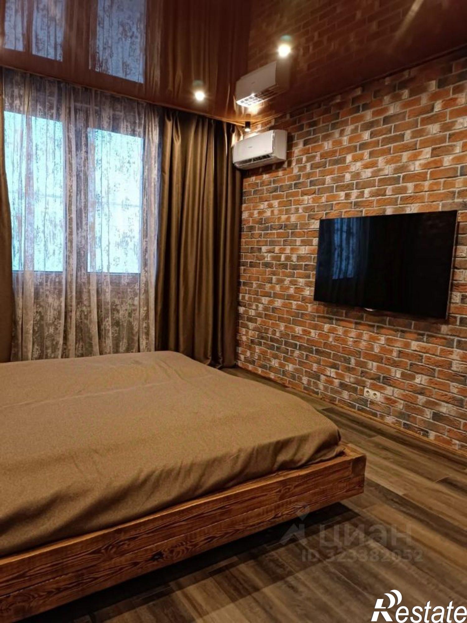 Купить квартиру за 9 300 000 рублей на ул Куникова, 1