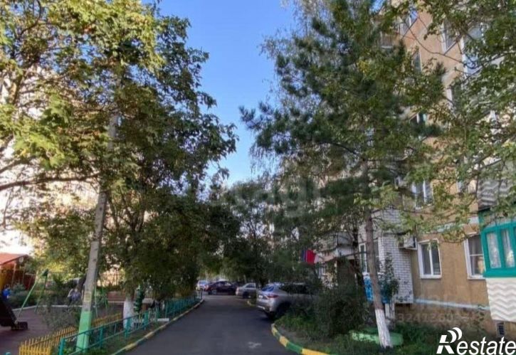 2-комн квартира Восточный переулок, 16,  д. 16