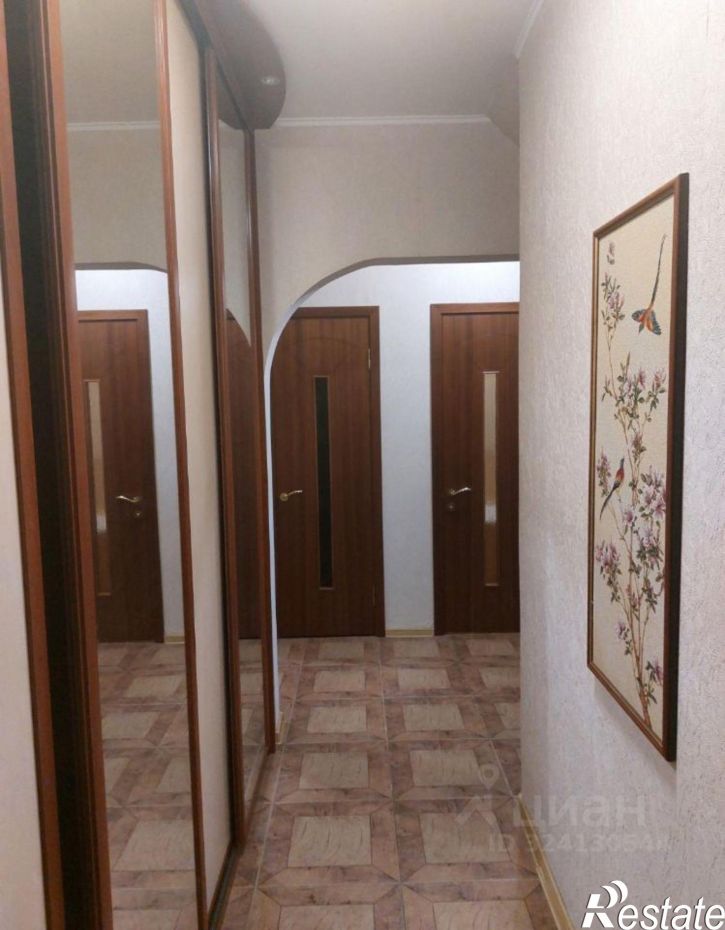 3-комн квартира ул Глухова, 20,  д. 20